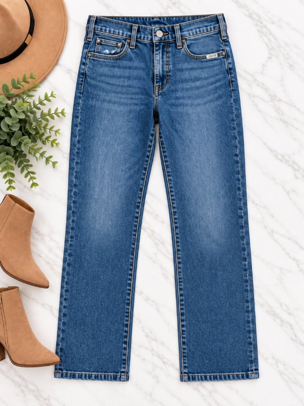 Joe’s Jeans Size 27 Blue Straight Leg Mid Rise Denim Classic Wash